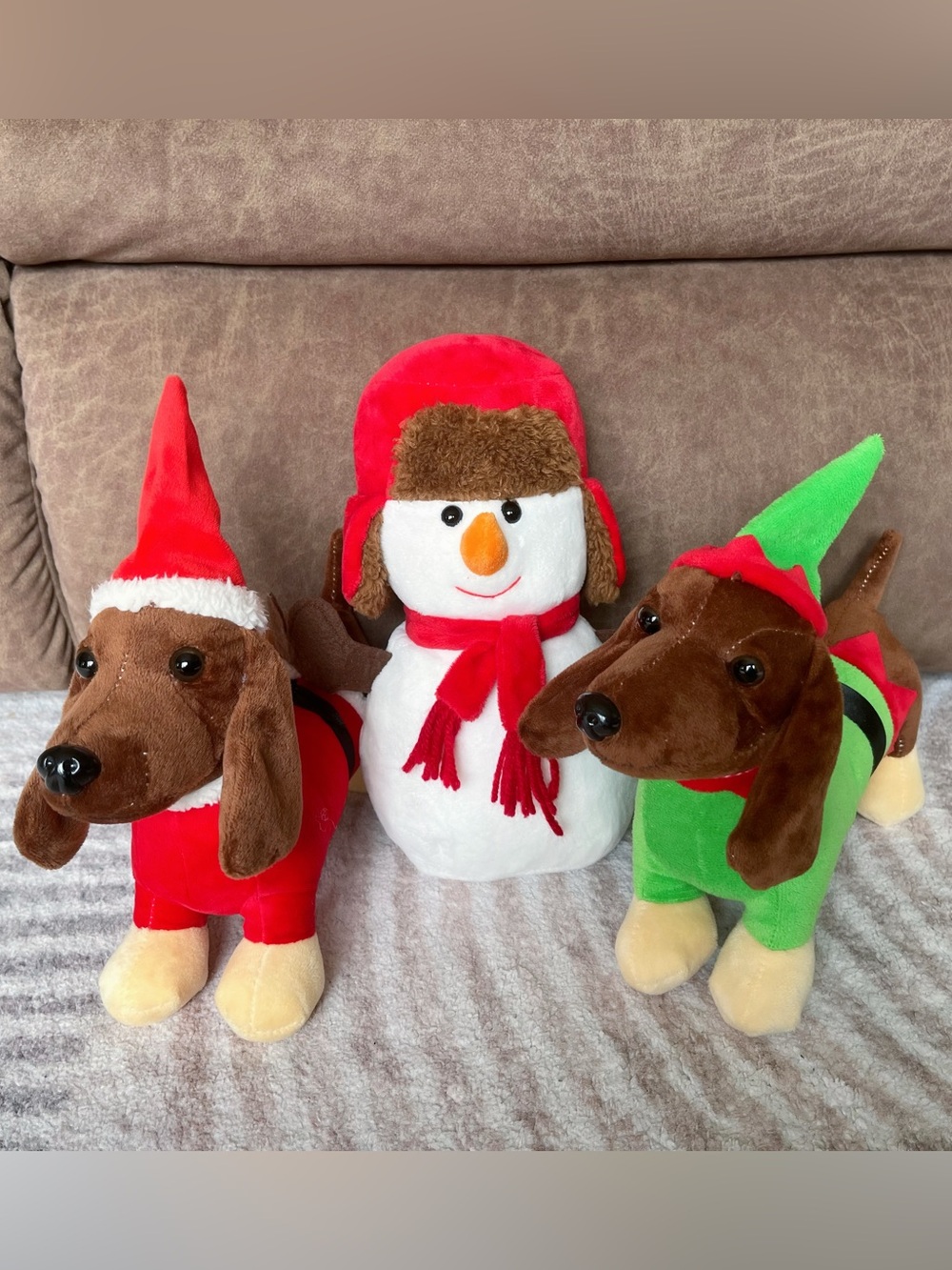 ✨2 for 10$✨ Christmas Holiday Dachshund Dogs and Snowman Plush - Kids Toys